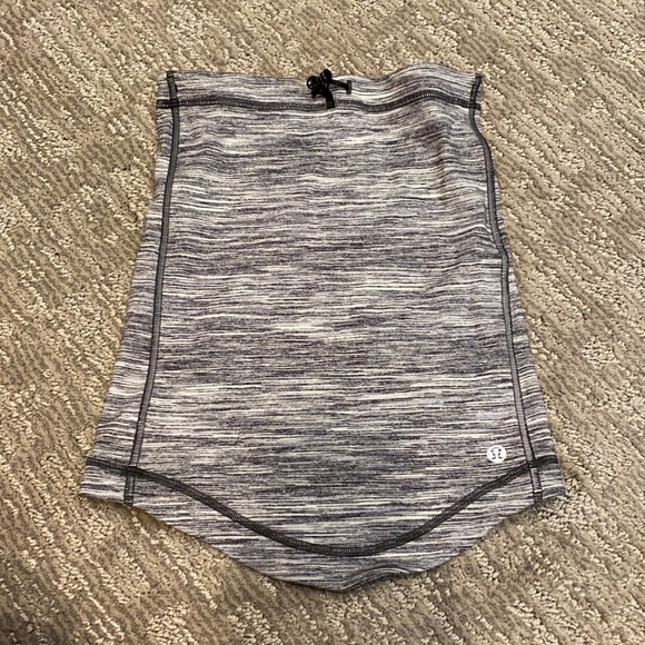 Lululemon neck gaiter